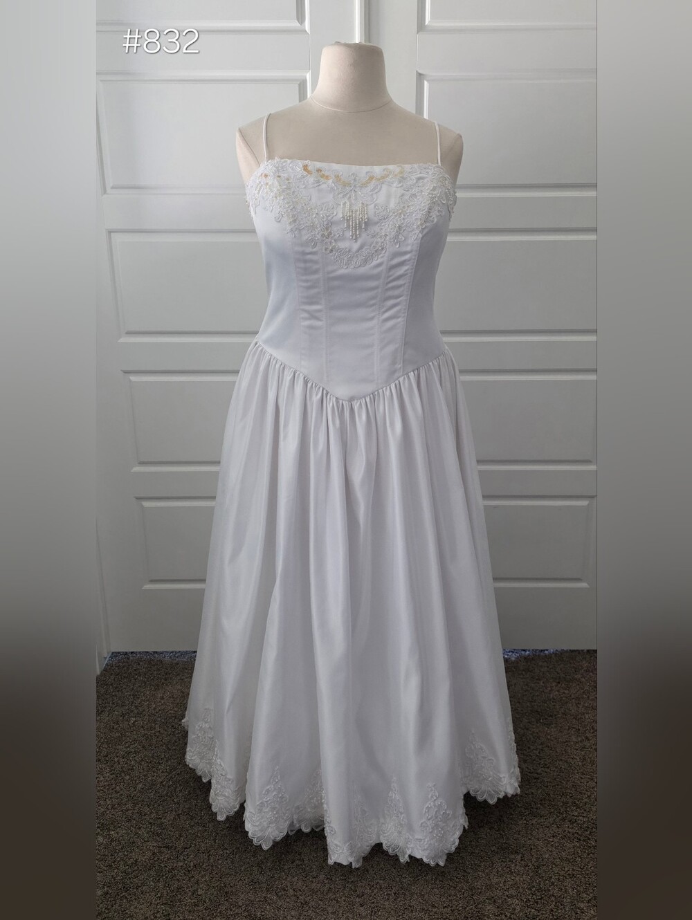 White Satin Spaghetti-Strap Corset Basque Waist Wedding Dress